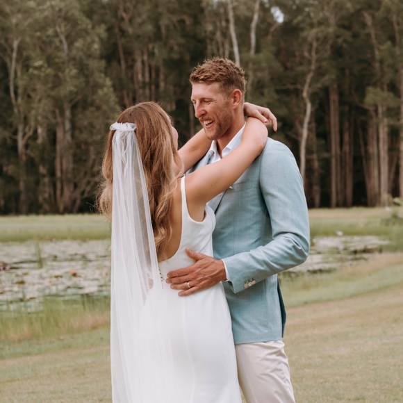 KYHA Robbie Gown - Picture 5 of 7